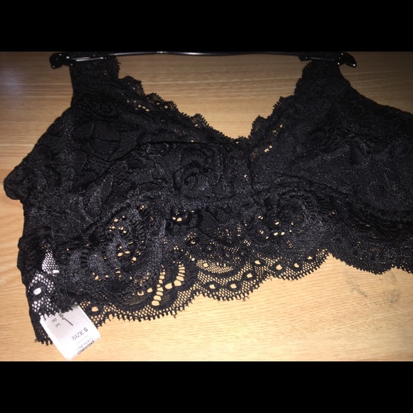 Bralette - Picture 1 of 4